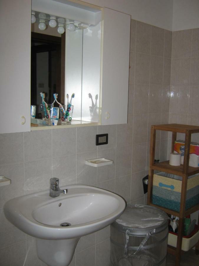 Appartamento A Due Passi Dal Lago Torbole Sul Garda Extérieur photo